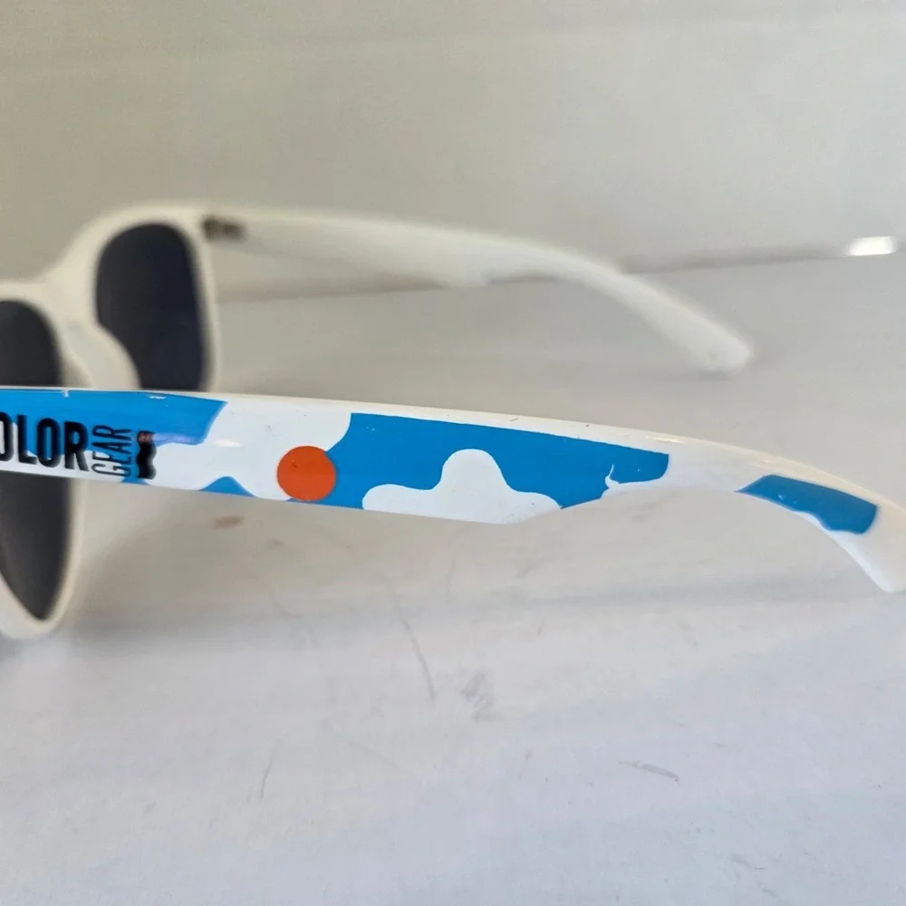 Vintage Hallmark Adult Cool Gear Sunglasses Unisex Blue